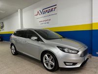 Usado Ford Focus 125 HP (91 kW) 2015 Cinzento Carrinha