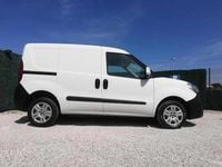 Usado Fiat Doblò 95 HP (69 kW) 2021 Branco Monovolume