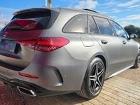 Usado Mercedes C300 AMG line 320 HP (235 kW) 2022 Cinza Carrinha