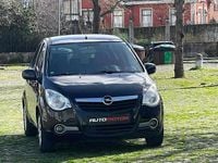 Usado Opel Agila 65 HP (47 kW) 2008 Preto Citadino