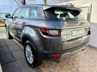 Usado Land Rover Range Rover evoque 150 HP (110 kW) 2017 Cinzento