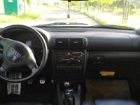 Usado Audi A3 131 HP (96 kW) 2001 Cinzento Citadino