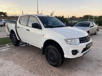 Usado Mitsubishi L200 Invite 136 HP (100 kW) 2014 Branco Pickup