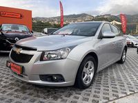 Usado Chevrolet Cruze LS 113 HP (83 kW) 2010 Cinza prata Monovolume