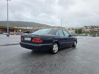 Usado Mercedes E250 150 HP (110 kW) 1998 Sedan