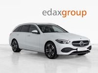 Usado Mercedes C300 Avantgarde 313 HP (230 kW) 2023 Branco Carrinha