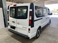 usado Opel Vivaro B Combi 1.6 CDTI 9 Lugares