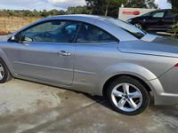 Usado Ford Focus 101 HP (74 kW) 2009 Cinzento Sedan