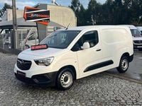 Usado Opel Combo 102 HP (75 kW) 2021 Branco Sedan