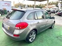 Usado Renault Clio IV 85 HP (62 kW) 2012 Cinzento Carrinha