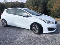 Usado Kia Ceed 90 HP (66 kW) 2016 Branco Citadino