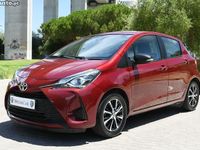 Usado Toyota Yaris Comfort 72 HP (52 kW) 2019 Vermelho