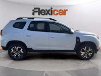 Usado Dacia Duster Journey 101 HP (74 kW) 2022 Branco Sedan
