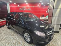 Usado Mercedes B180 Style 116 HP (85 kW) 2018 Preto Monovolume