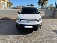 Usado Fiat Doblò 100 HP (73 kW) 2023 Branco Monovolume