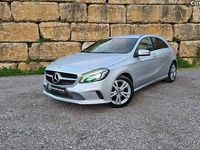 Usado Mercedes A180 Urban 109 HP (80 kW) 2018 Cinza Citadino