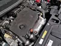 Usado Peugeot 3008 131 HP (96 kW) 2019 Cinzento SUV