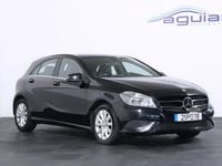 Usado Mercedes A160 Style 90 HP (66 kW) 2015 Preto