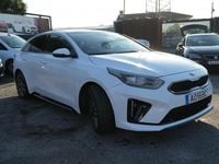 Usado Kia ProCeed 120 HP (88 kW) 2022 Branco Carrinha