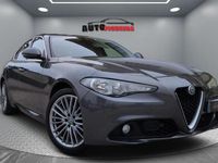 Usado Alfa Romeo Giulia Super 180 HP (132 kW) 2018 Cinza Sedan