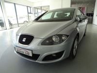 Usado Seat Leon Reference 90 HP (66 kW) 2011 Cinzento Citadino