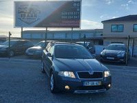 Usado Skoda Octavia Scout 4x4 140 HP (102 kW) 2009 Cinza Carrinha