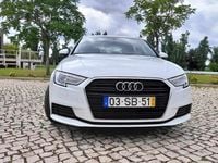 Usado Audi A3 110 HP (80 kW) 2016 Branco Sedan