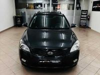 Usado Kia Ceed Sportswagon 109 HP (80 kW) 2010 Preto Carrinha