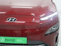Usado Hyundai Kauai Premium 100 kW (136 HP) 2021 Vermelho SUV