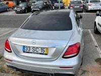 Usado Mercedes E220 194 HP (142 kW) 2016 Cinzento Sedan