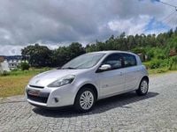 Usado Renault Clio II Dynamique 90 HP (66 kW) 2011 Cinza Citadino