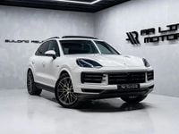 Usado Porsche Cayenne 470 HP (345 kW) 2024 Branco SUV