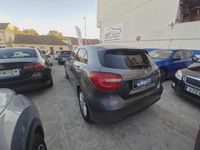 Usado Mercedes 200 136 HP (100 kW) 2014 Cinzento