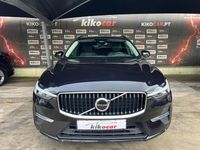 Usado Volvo XC60 R-Design 197 HP (144 kW) 2022 Preto SUV
