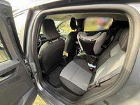 Usado Renault Clio V 91 HP (66 kW) 2024 Cinzento Citadino