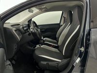 usado Toyota Aygo 1.0 X-Play