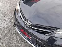 Usado Toyota Auris Touring Sports Active 90 HP (66 kW) 2015 Preto Carrinha