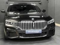 Usado BMW 740 326 HP (239 kW) 2019 Preto Sedan