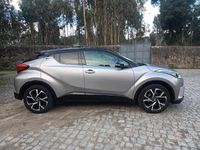 Usado Toyota C-HR 122 HP (89 kW) 2017 Cinzento SUV