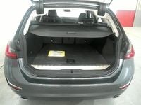 Usado BMW 330e Luxury Line 292 HP (214 kW) 2022 Cinza Carrinha