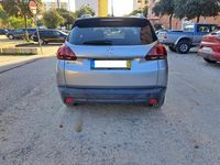 Usado Peugeot 2008 82 HP (60 kW) 2018 Cinzento SUV