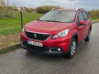 Usado Peugeot 2008 Signature Sky 102 HP (75 kW) 2019 Vermelho SUV