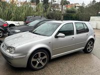 Usado VW Golf IV 116 HP (85 kW) 2001 Cinzento Citadino