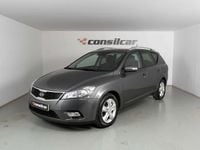 Usado Kia Ceed LX 90 HP (66 kW) 2010 Cinza Citadino