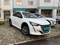 Usado Peugeot e-208 Style 100 kW (136 HP) 2023 Branco Citadino