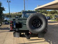 Usado Land Rover Defender 122 HP (89 kW) 2011 Verde SUV