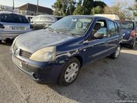 Usado Renault Clio II 85 HP (62 kW) 2004 Azul