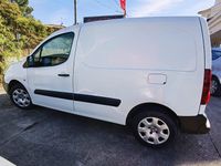 Usado Peugeot Partner Premium 100 HP (73 kW) 2018 Branco Monovolume