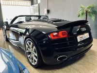 Usado Audi R8 Spyder 525 HP (386 kW) 2010 Preto Cabrios