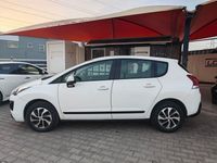 Usado Peugeot 3008 Active 115 HP (84 kW) 2014 Branco SUV